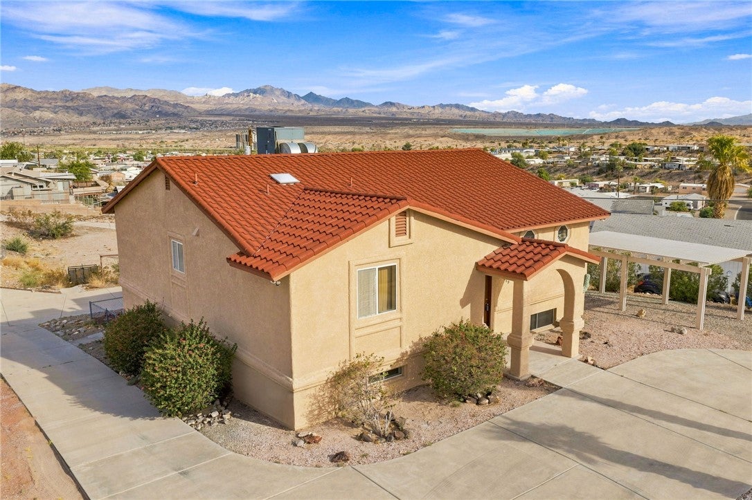 1649 Alta Vista Road