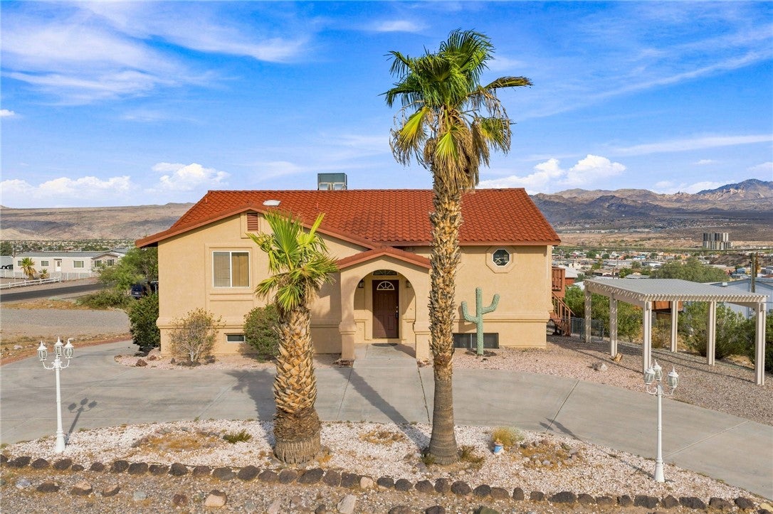 1649 Alta Vista Road