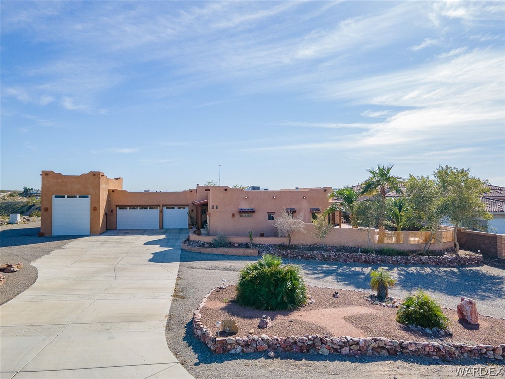 1748 Havasupai Drive