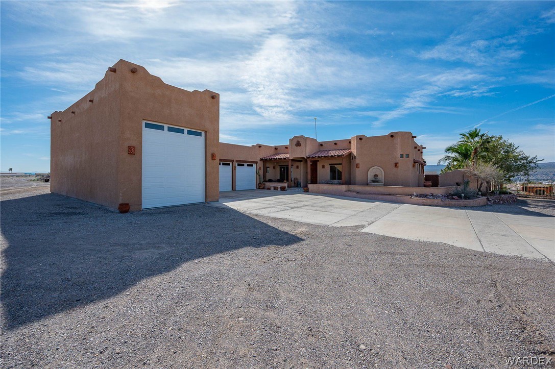 1748 Havasupai Drive