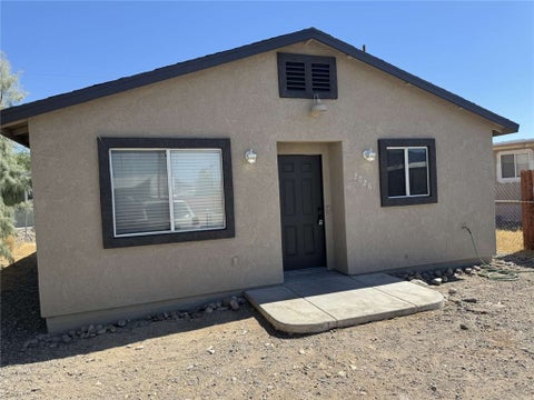 Featured picture for the property 039296
