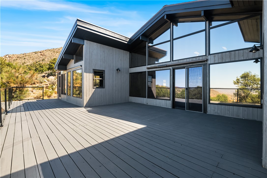 4825 E Buckboard Trail