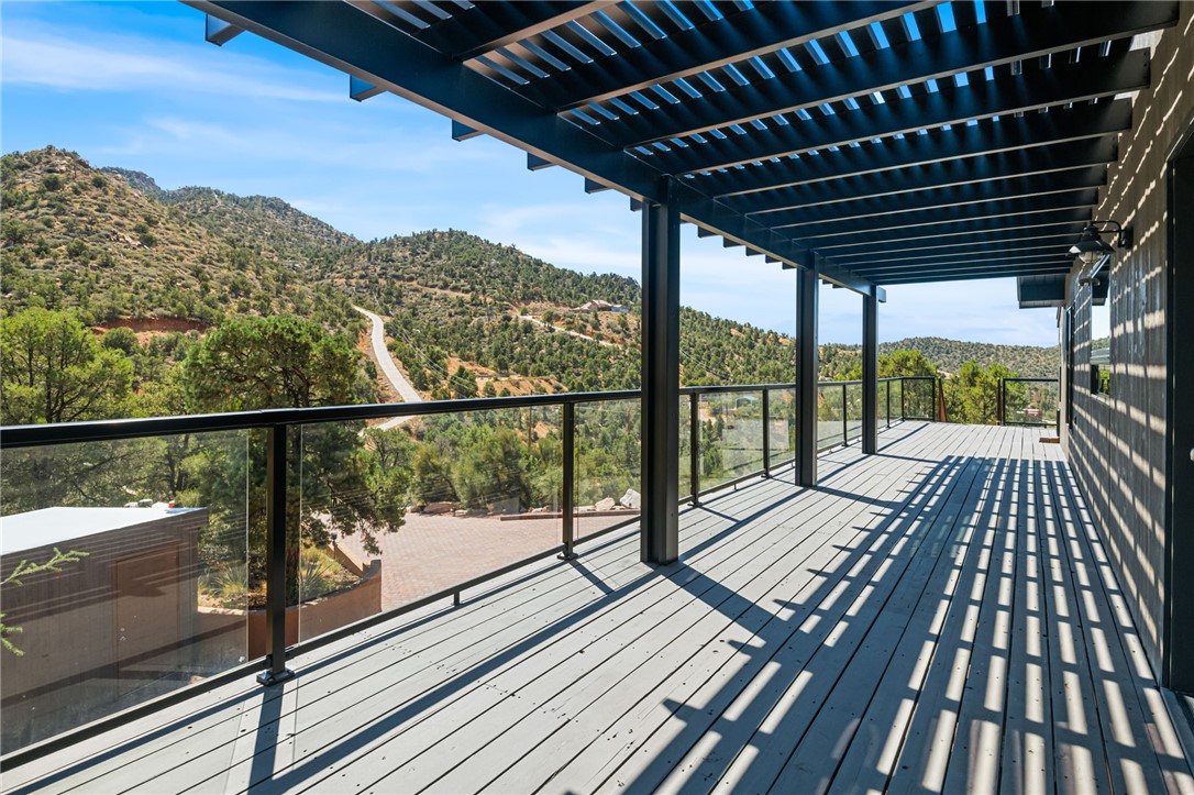 4825 E Buckboard Trail