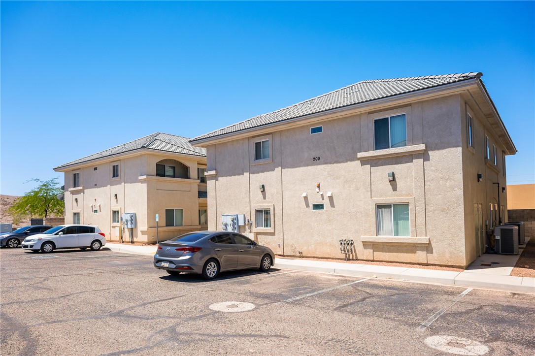 1765 Central #200 Avenue