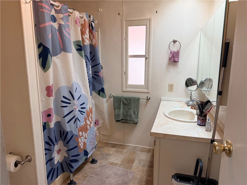 3375 N Fairfax #5 Street