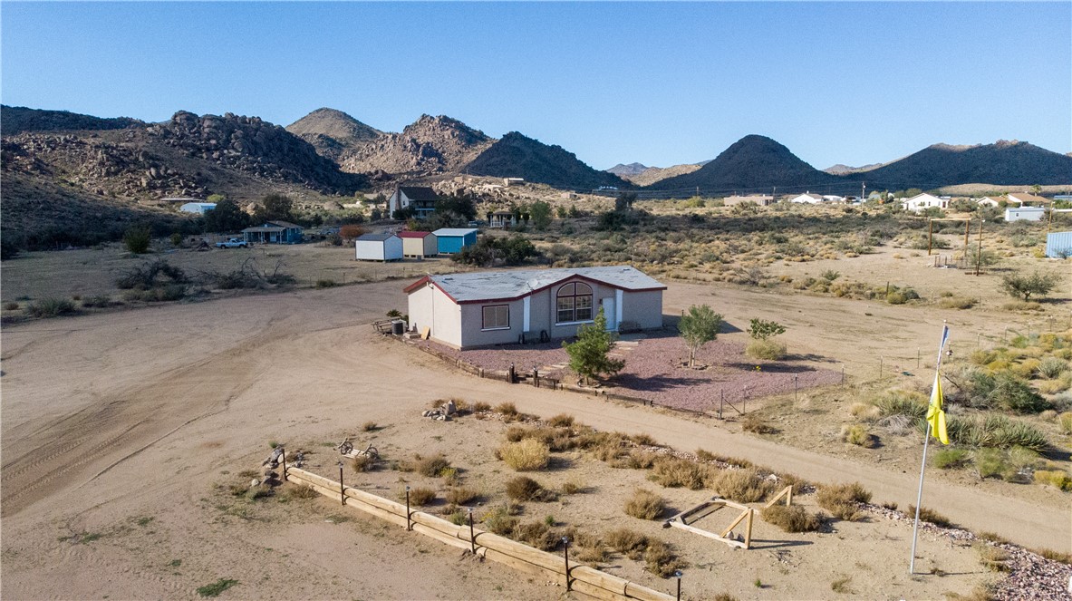 8187 N Red Wing Canyon Road