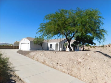 2441 Ridge View Avenue Bullhead City AZ 86429
