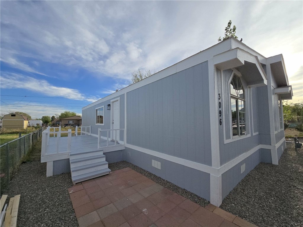 3096 E Packard Avenue