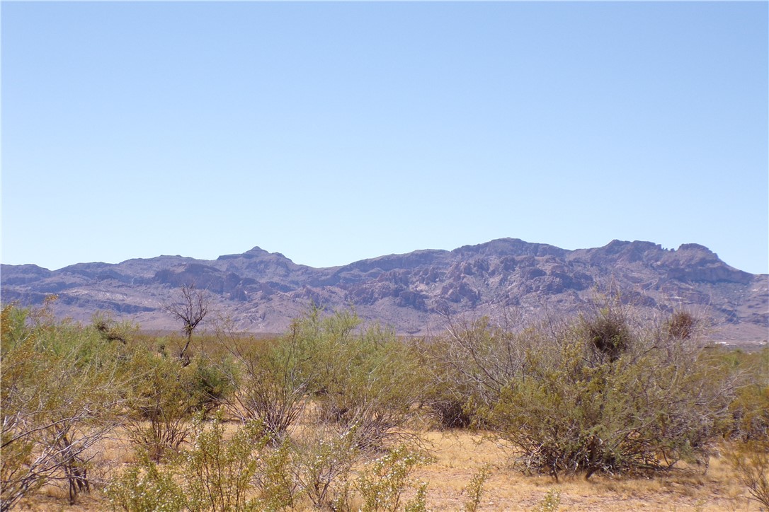 306-67-027 W Ballard Drive