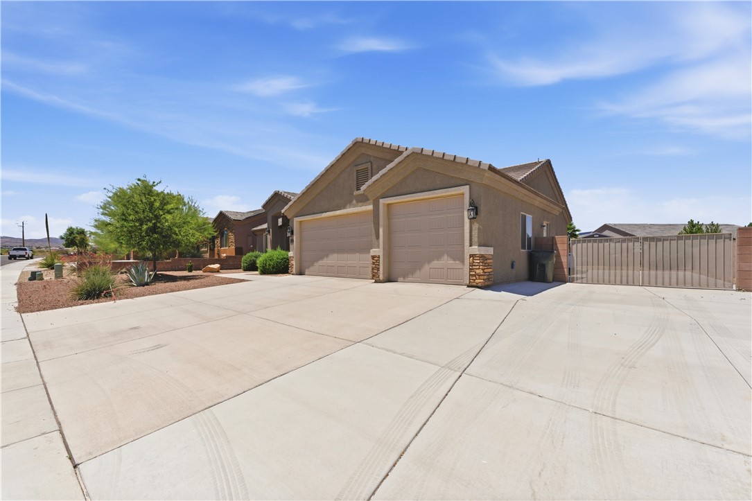 3311 Roma Road