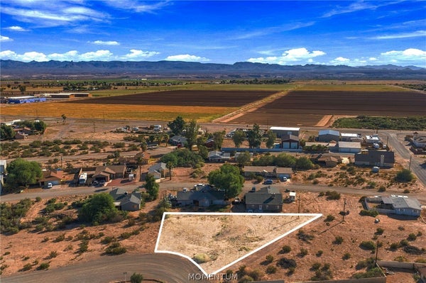 10224 S MEADOW LN, MOHAVE VALLEY, AZ 86440 - Image 7dc78baa16efcfb94e1c02da398b419e/703063997
