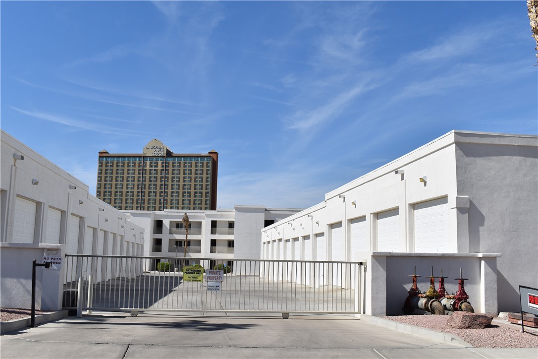 211 Moser Avenue 204