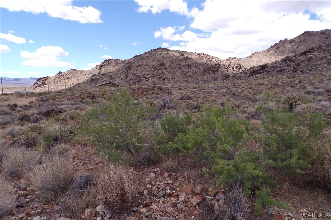 330-25-040 W Castle Springs Road