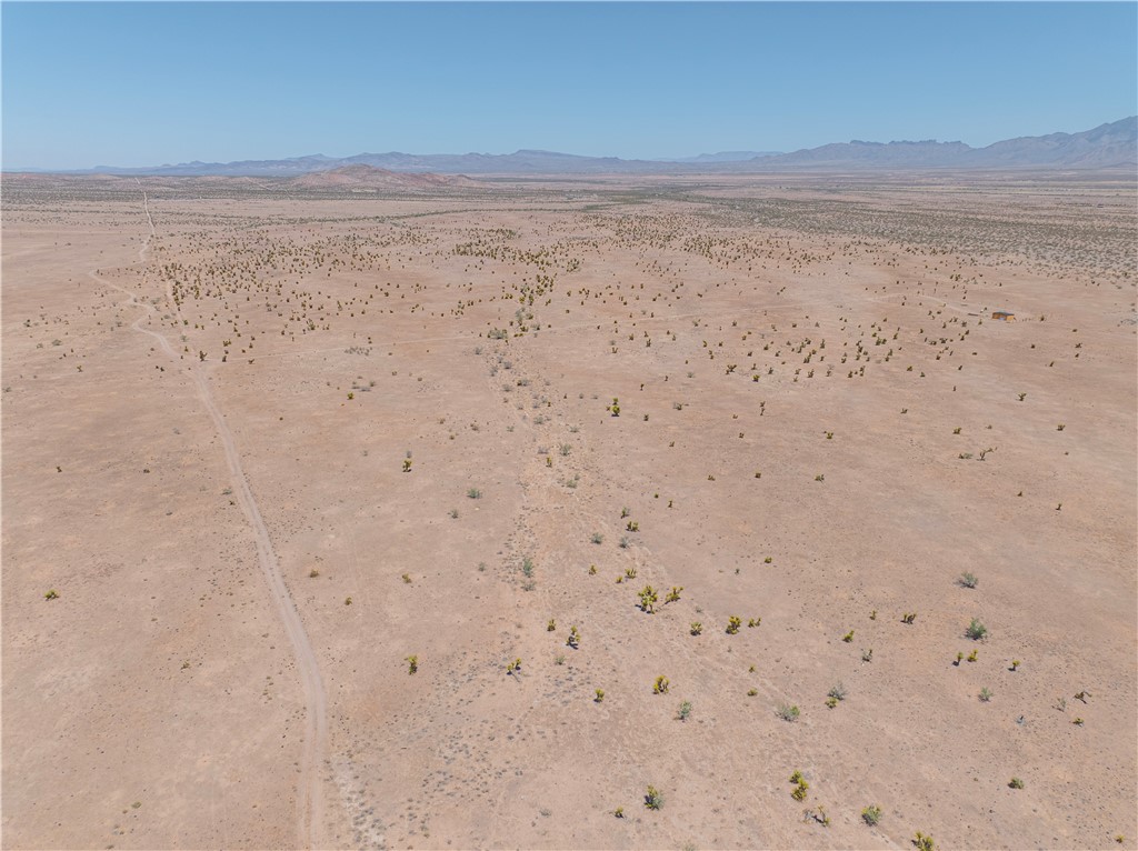 18007 E Reynolds Avenue