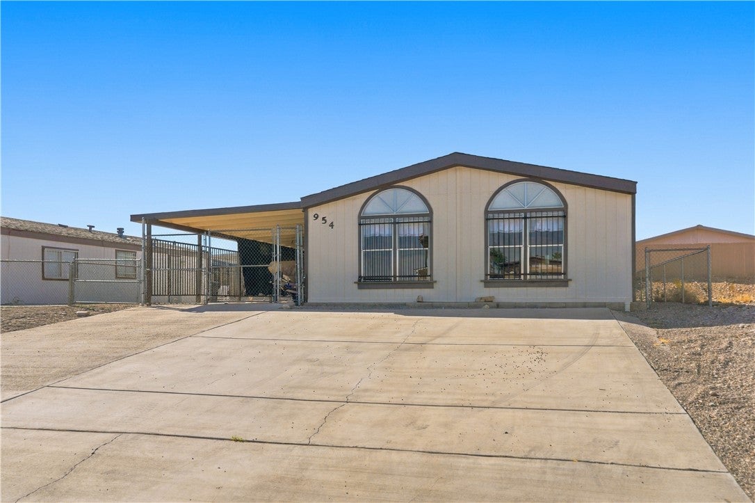 954 Stahlman Drive