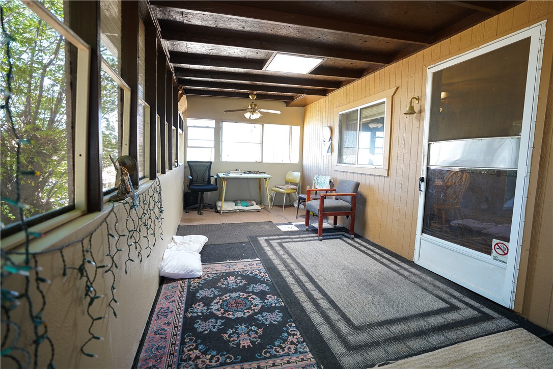 15884 N Inglewood Road