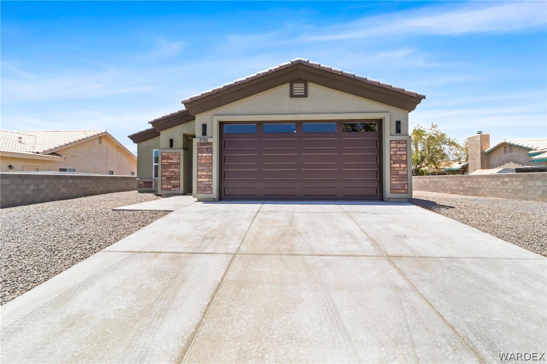5781 S Sunrise Drive
