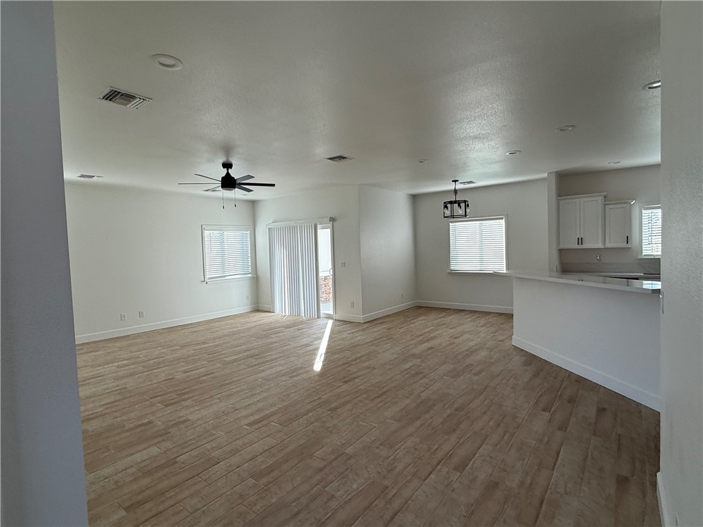 5640 S Desert Lakes Drive