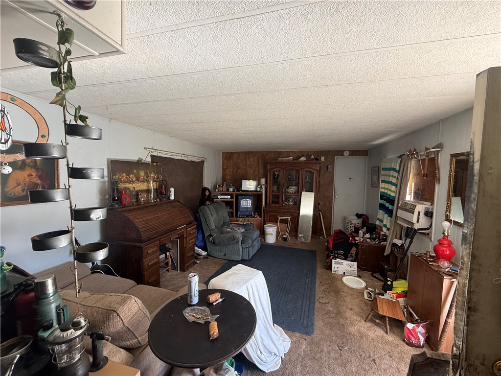 1579 Clover Lane