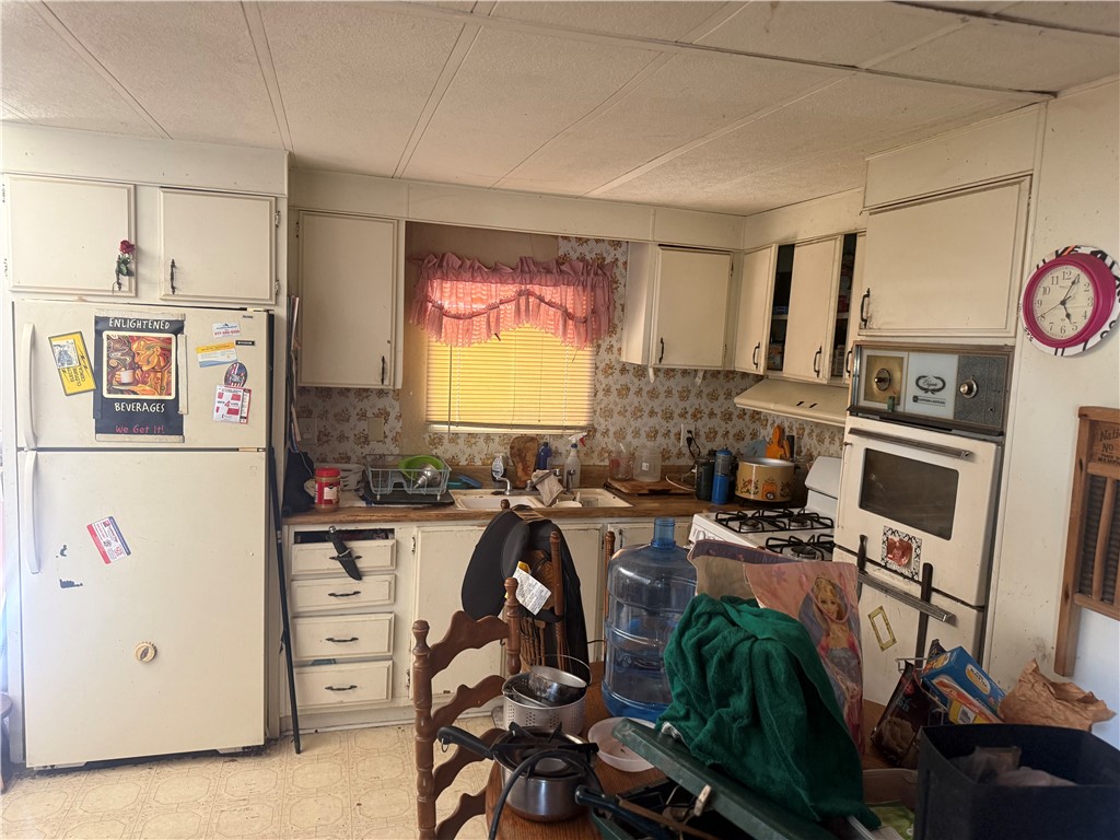 1579 Clover Lane
