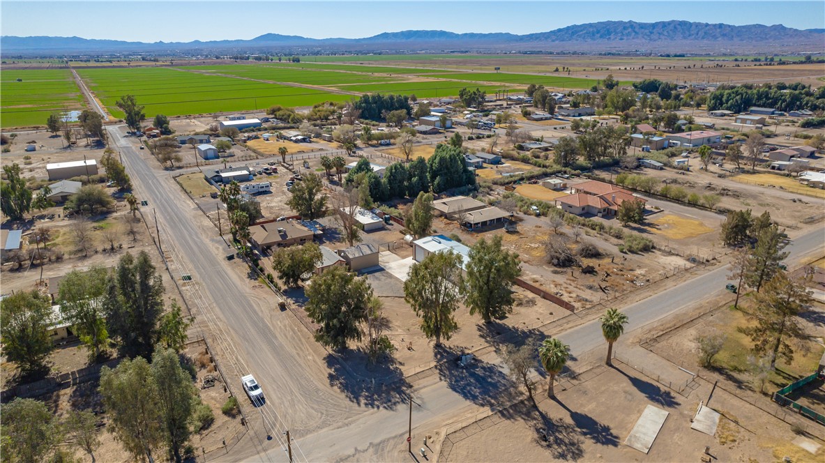 8893 S Calle Del Media