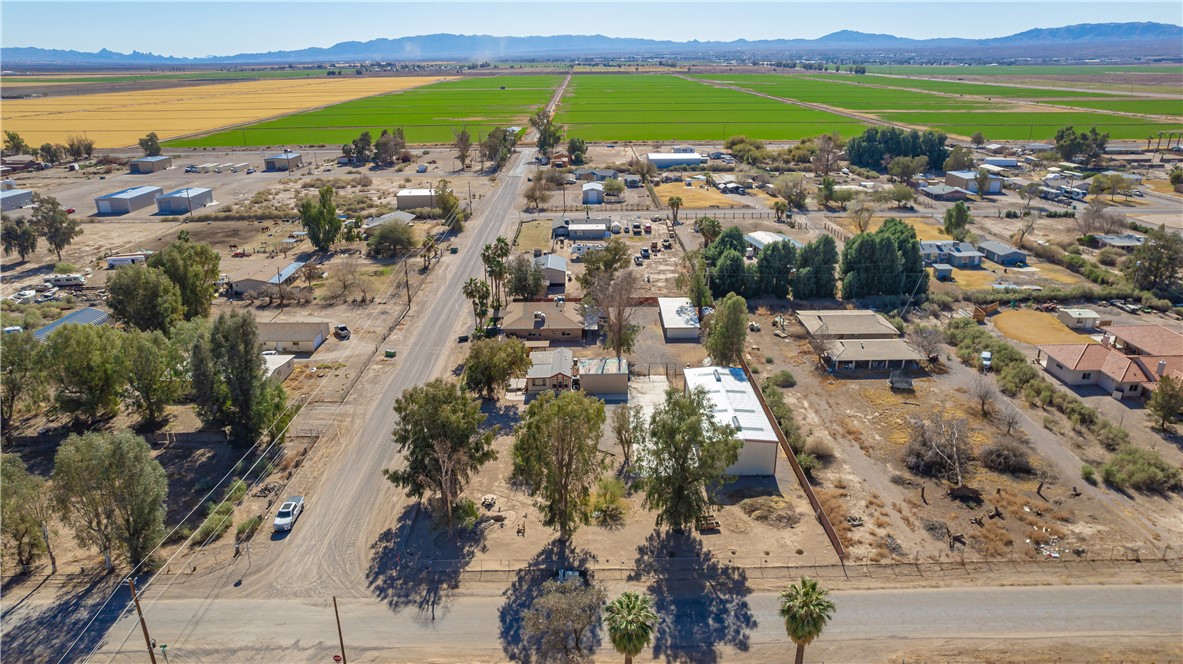 8893 S Calle Del Media