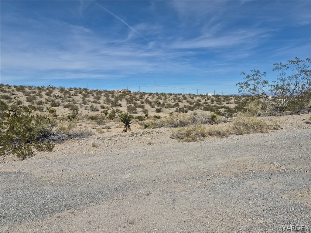 835 W Hualapai Creek Drive