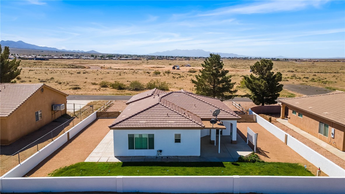 7297 E Stoneaxe Drive