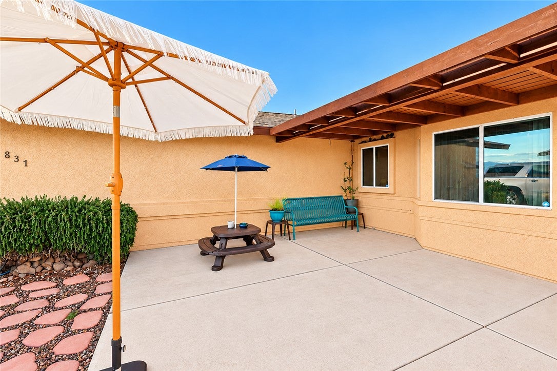 837 La Puerta Road