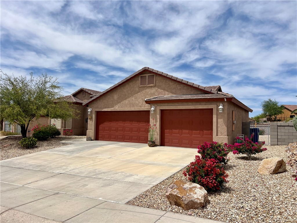 2839 La Paloma Drive