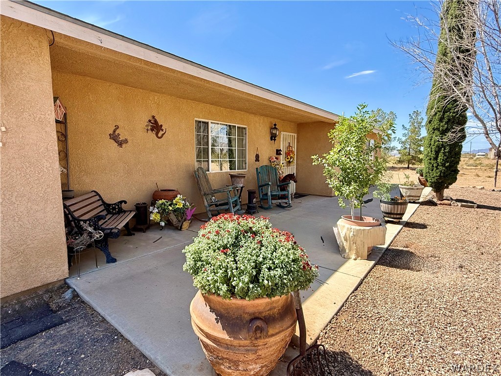 593 S Hassayampa Road