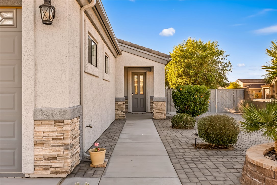 6155 S Ridge Nose Road