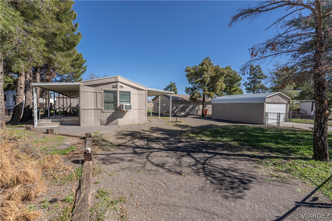 View Kingman, AZ 86409 mobile home