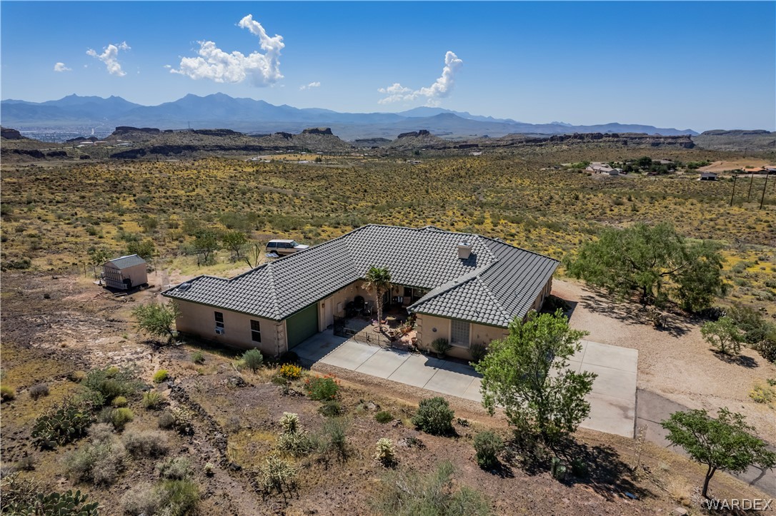 3290 N Wild Mustang Way