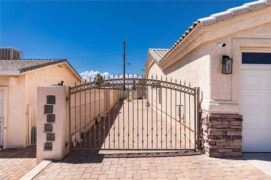 3195 S Kiowa Boulevard