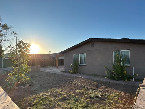 Featured picture for the property 015420