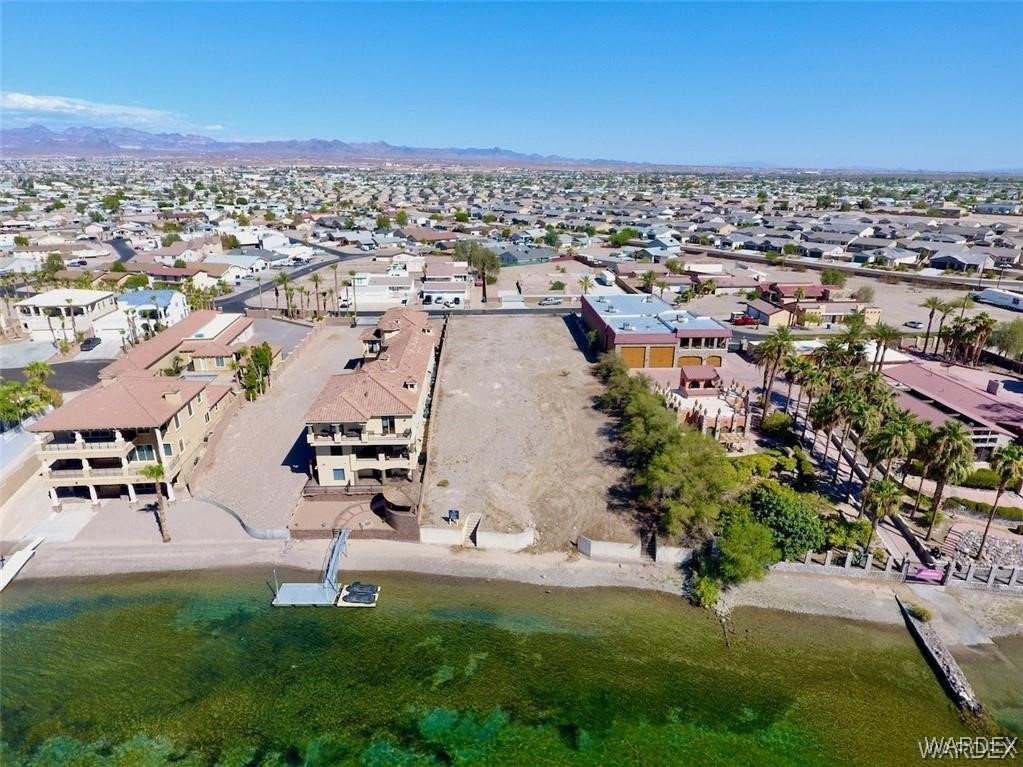 373 Riverfront Drive