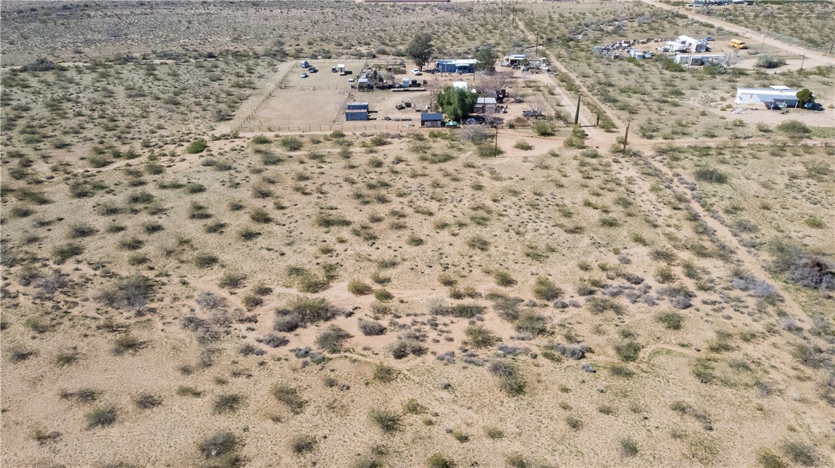 014L S Hassayampa Road