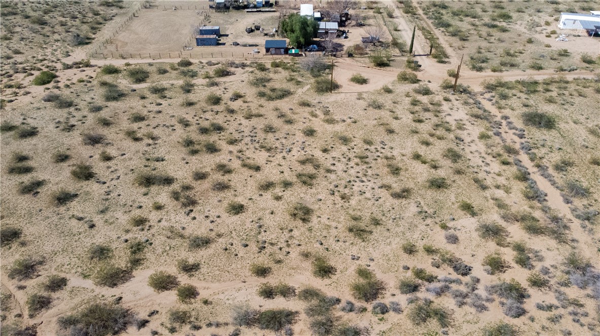 014L S Hassayampa Road