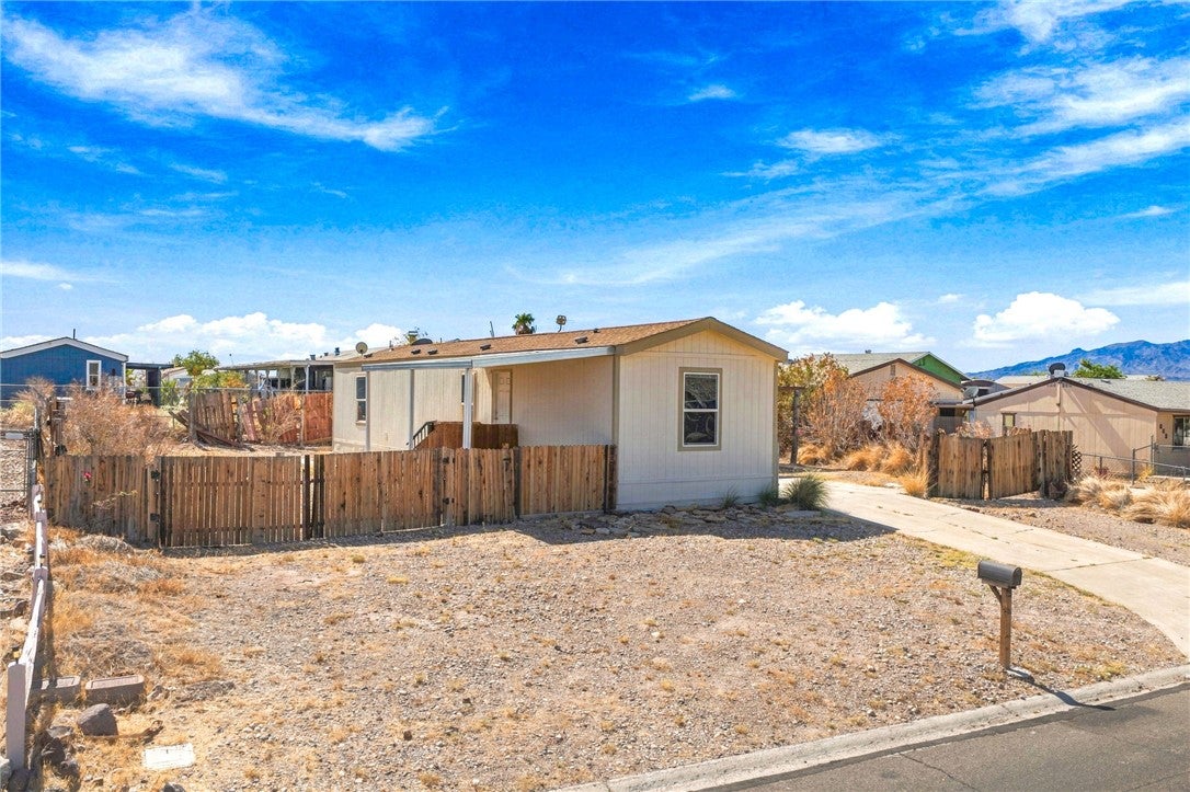 686 Ramar Road