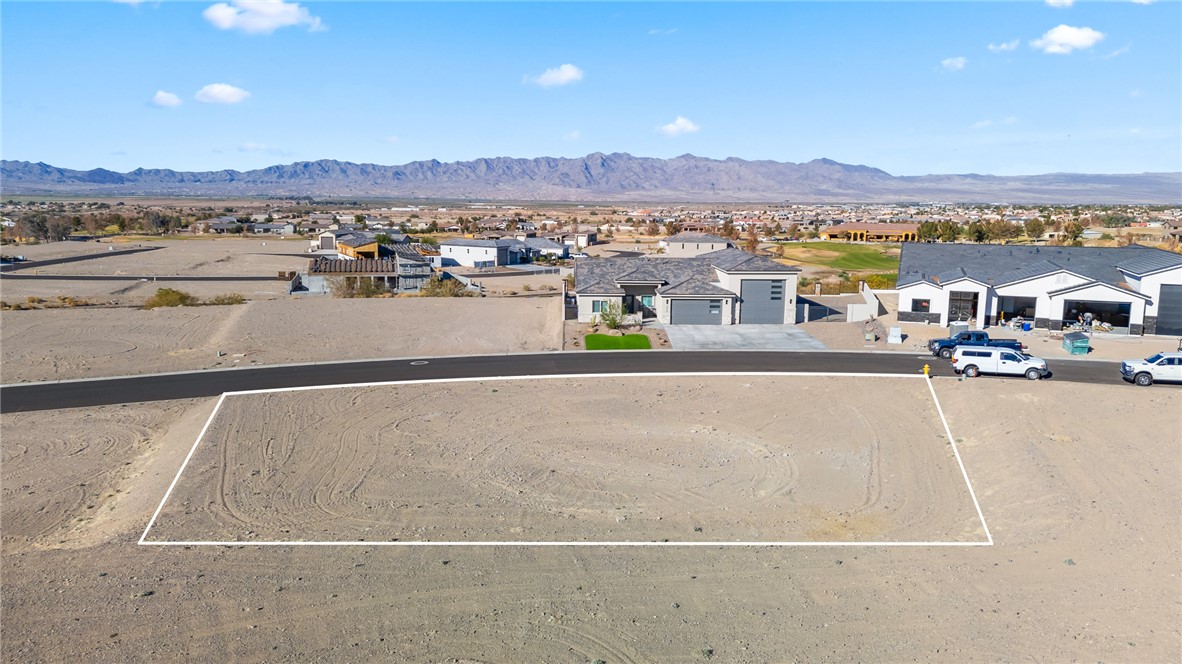 2424 E Calle Sevilla