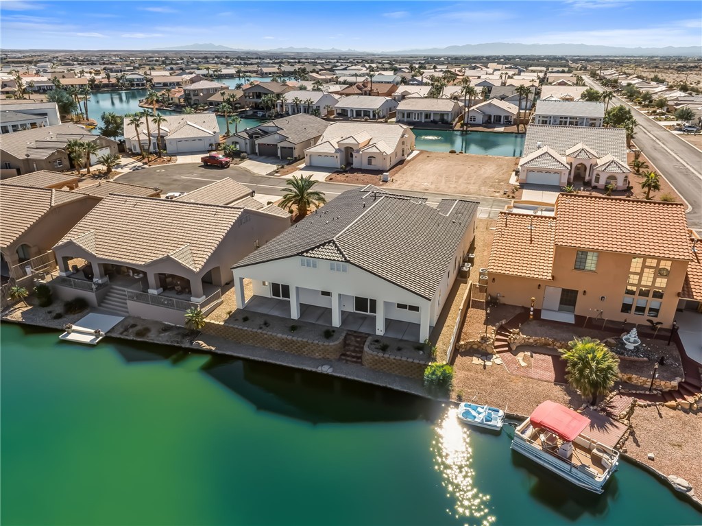 2027 E Lago Grande Court