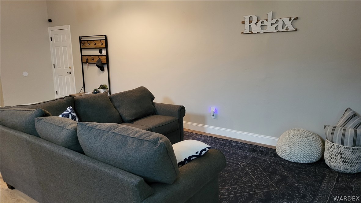 6305 S Vista Laguna Drive