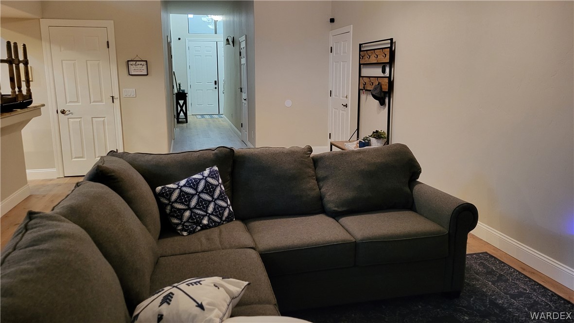 6305 S Vista Laguna Drive