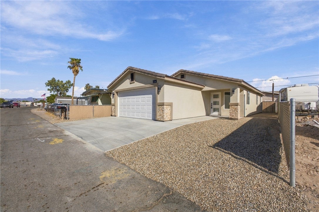 2116 Del Rey Drive
