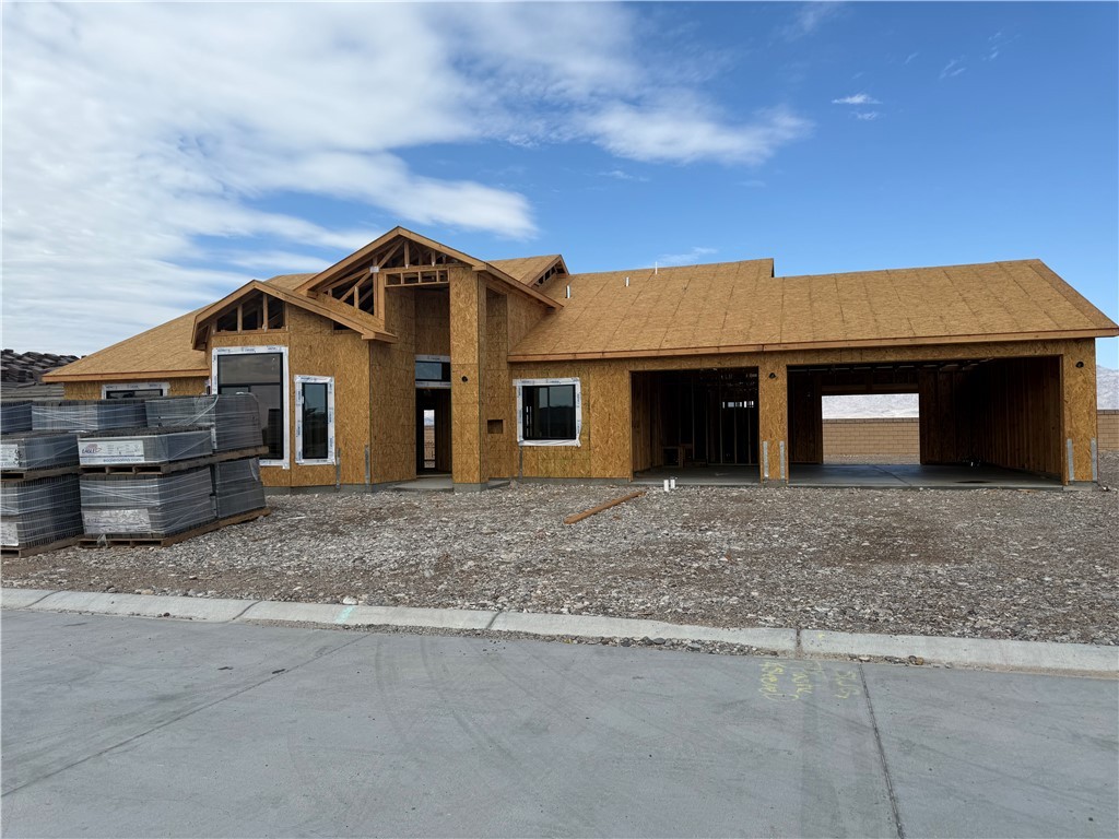 6085 S Trailblazer Avenue