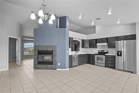 917 S Escuela Road Golden Valley AZ 86413