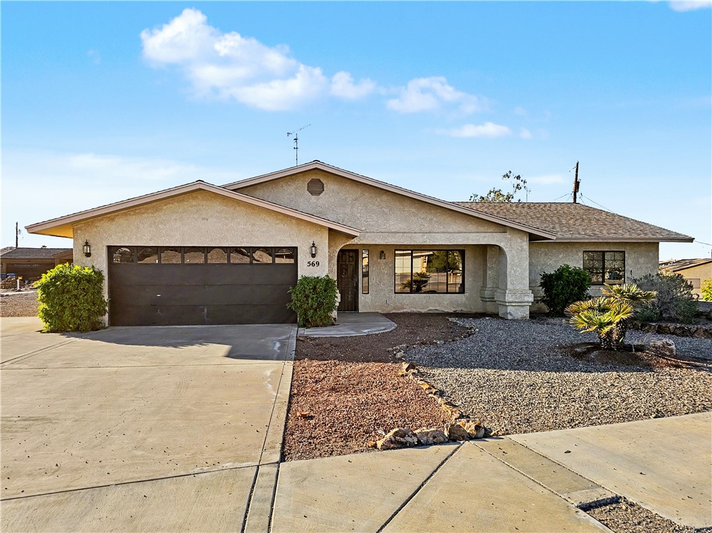 569 N Acoma Boulevard