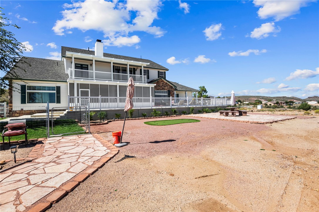Kingman, Arizona, 86409, United States, 5 Bedrooms Bedrooms, ,5 BathroomsBathrooms,Residential,Active,1946324