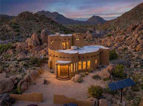 17445 S La Cienega Ranch Road Yucca AZ 86438